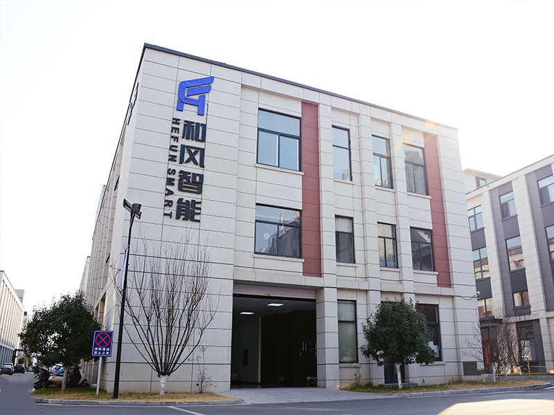 廠(chǎng)房大門(mén)